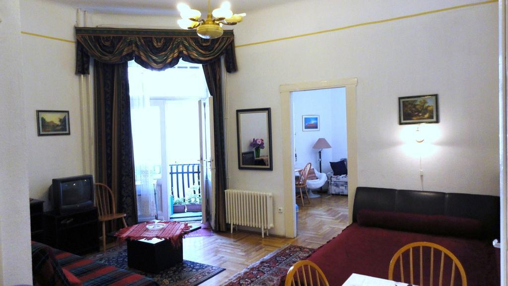 Garibaldi 5 Apartments & Rooms Budapesta Cameră foto